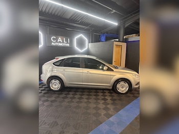 Used Ford Focus 2010 for sale - 78461269: Photo