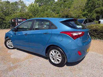 Used Hyundai i30 2013 for sale - 78516112: Photo