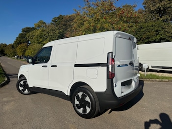 Used Ford E-Transit Courier 2025 for sale - 78324209: Photo