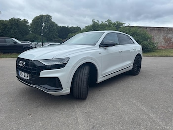 Used Audi Q8 2019 for sale - 78324197: Photo