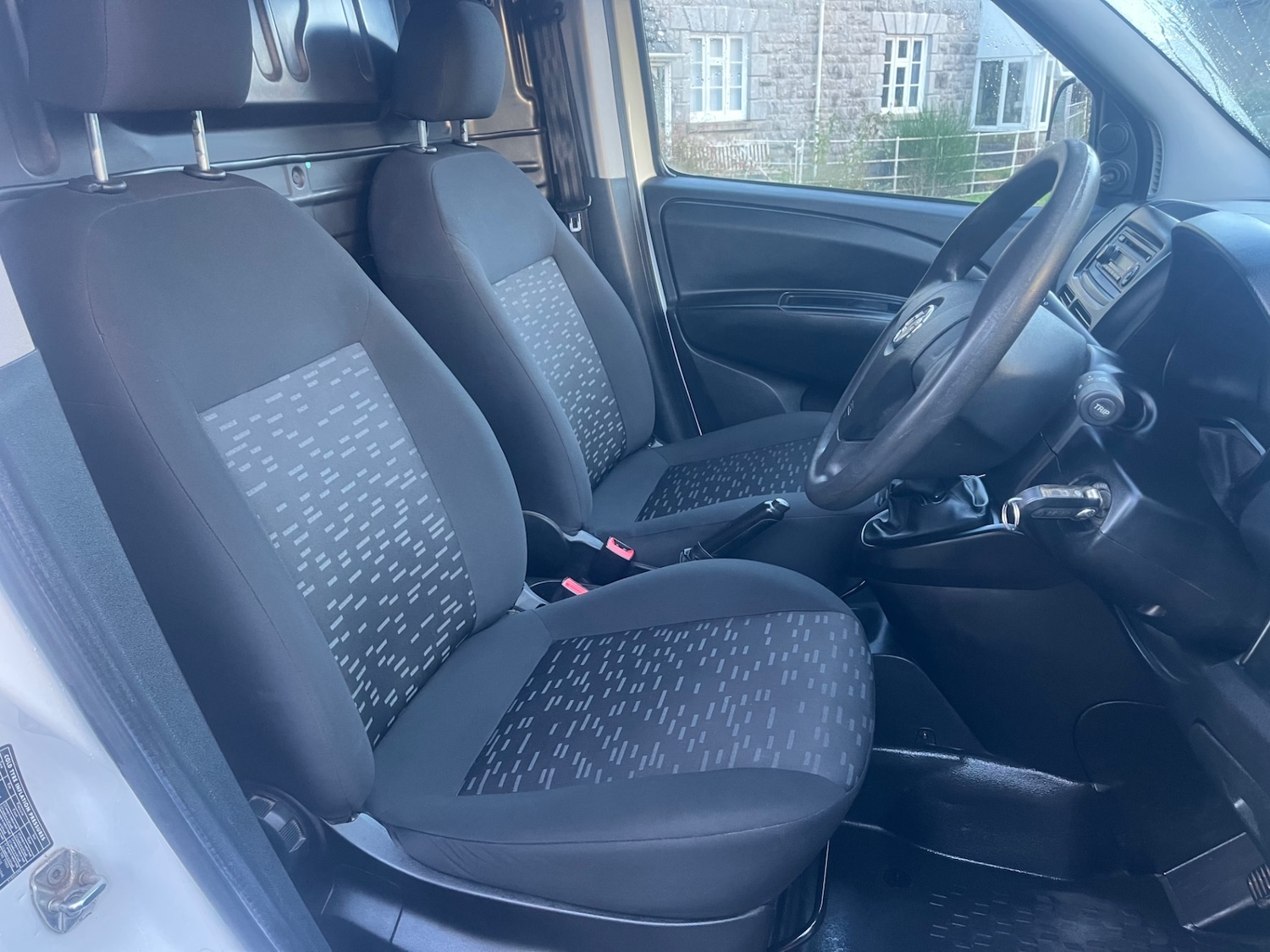Used Vauxhall Combo 2018 for sale - 76627362: Photo 10