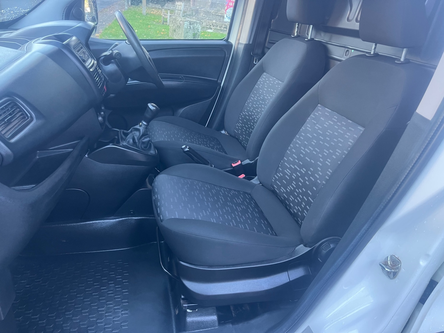 Used Vauxhall Combo 2018 for sale - 76627362: Photo 11