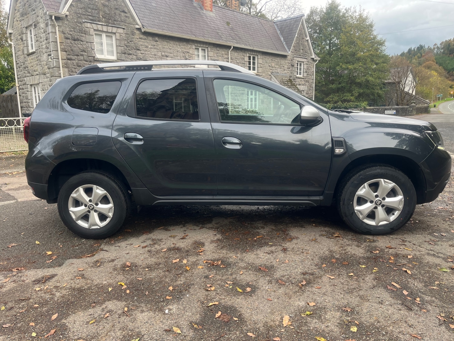 Used Dacia Duster 2018 for sale - 76379065: Photo 2