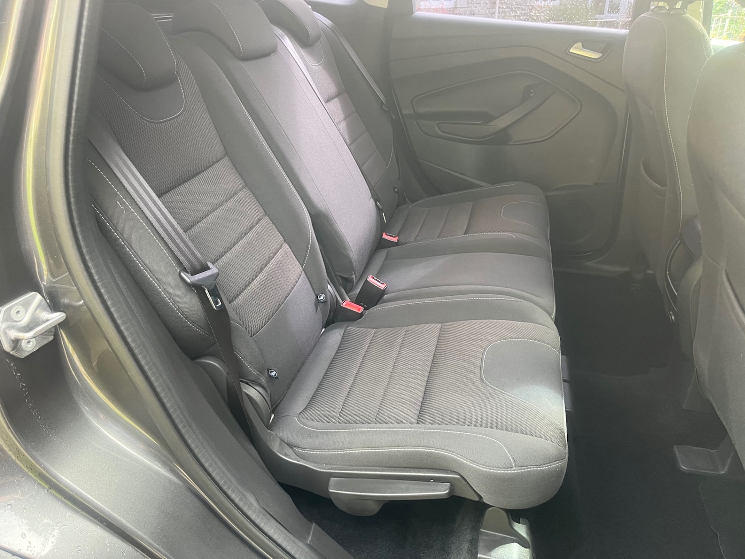 Used Ford Kuga 2015 for sale - 76134352: Photo 10