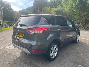 Used Ford Kuga 2015 for sale - 76134352: Photo