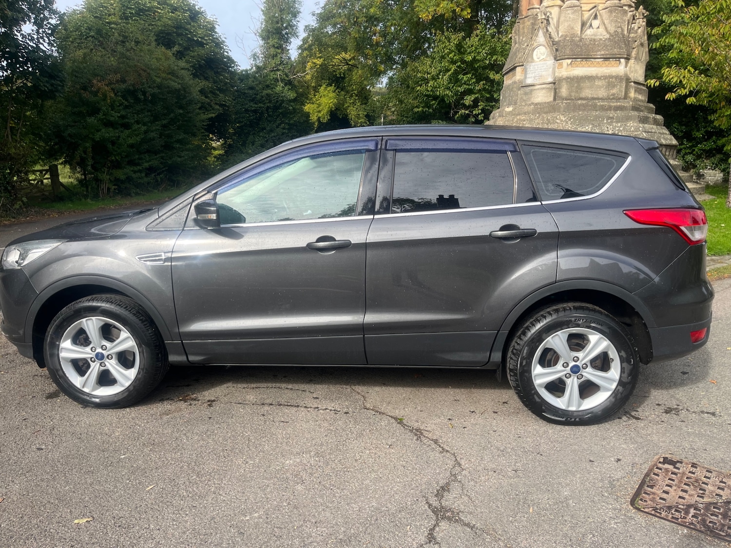 Used Ford Kuga 2015 for sale - 76134352: Photo 4