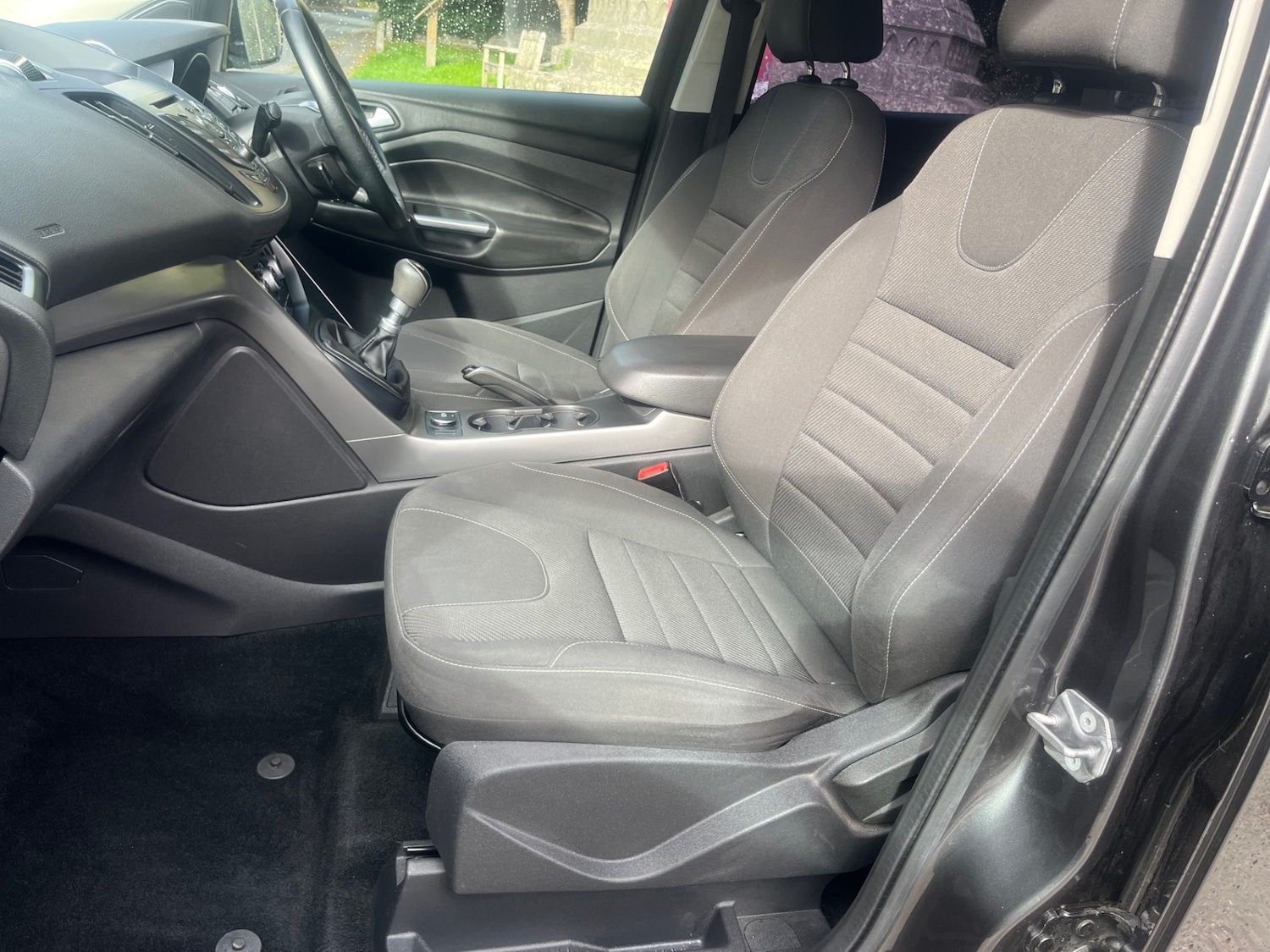 Used Ford Kuga 2015 for sale - 76134352: Photo 8