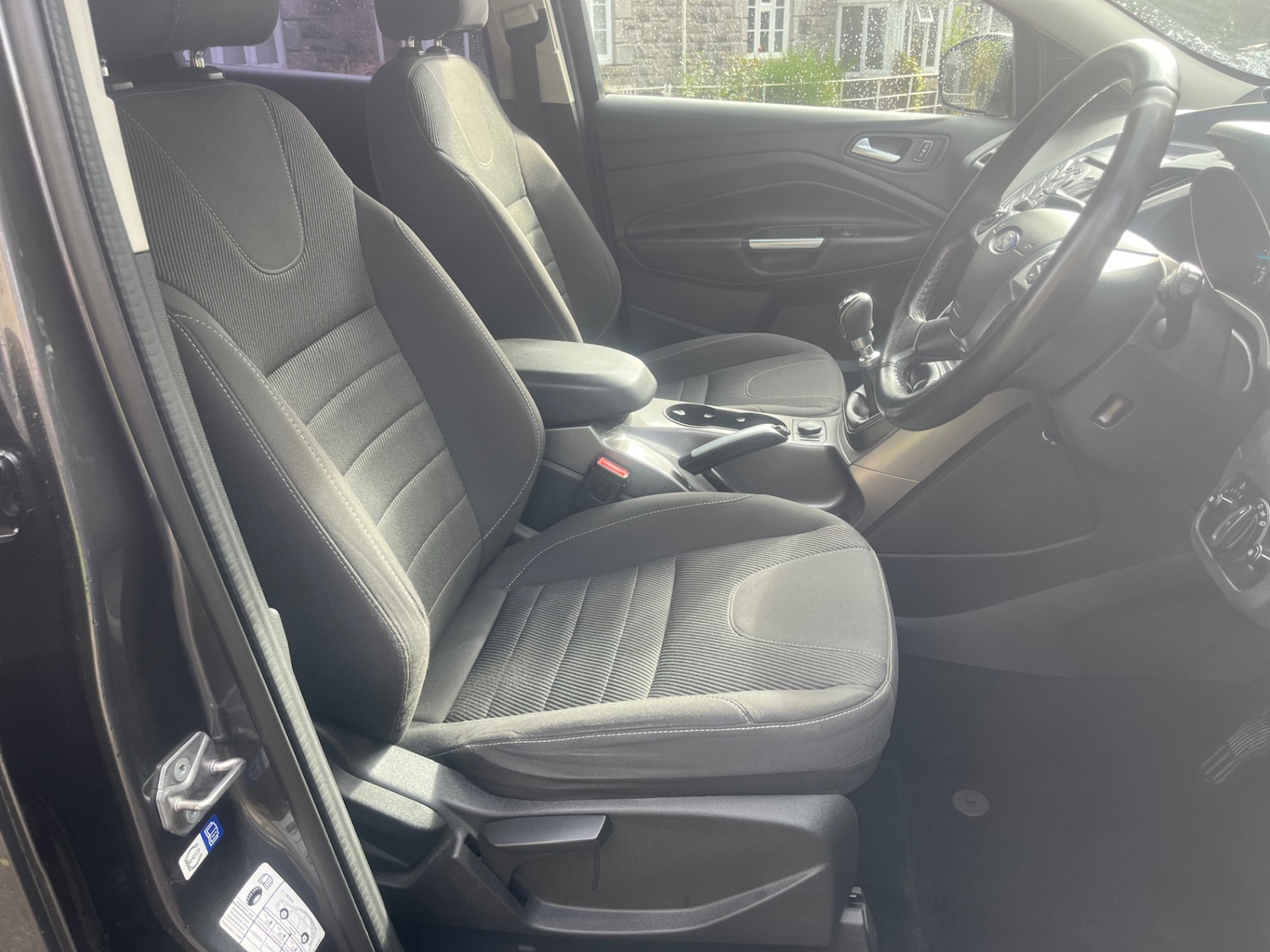 Used Ford Kuga 2015 for sale - 76134352: Photo 9