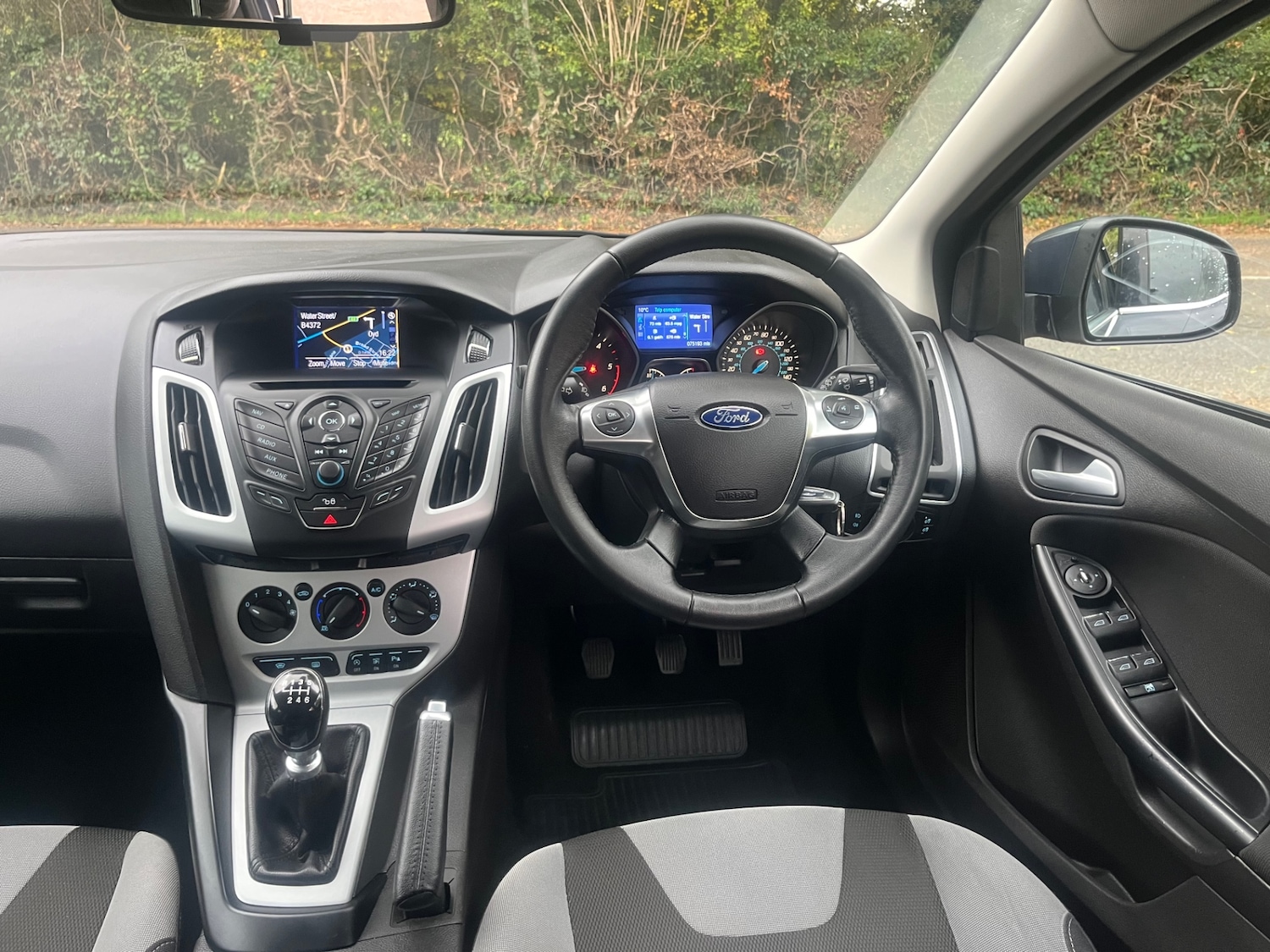 Used Ford Focus 2014 for sale - 76383110: Photo 11