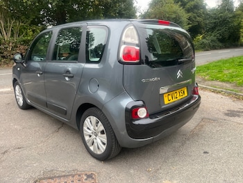 Used Citroen C3 Picasso 2012 for sale - 76268210: Photo