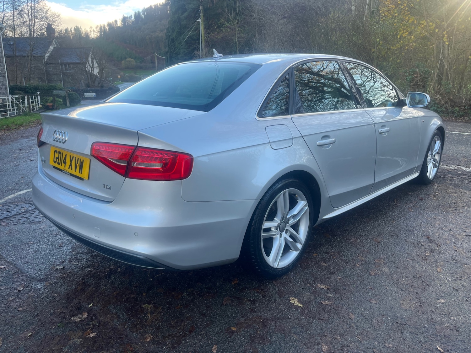 Used Audi A4 2014 for sale - 76757403: Photo 3