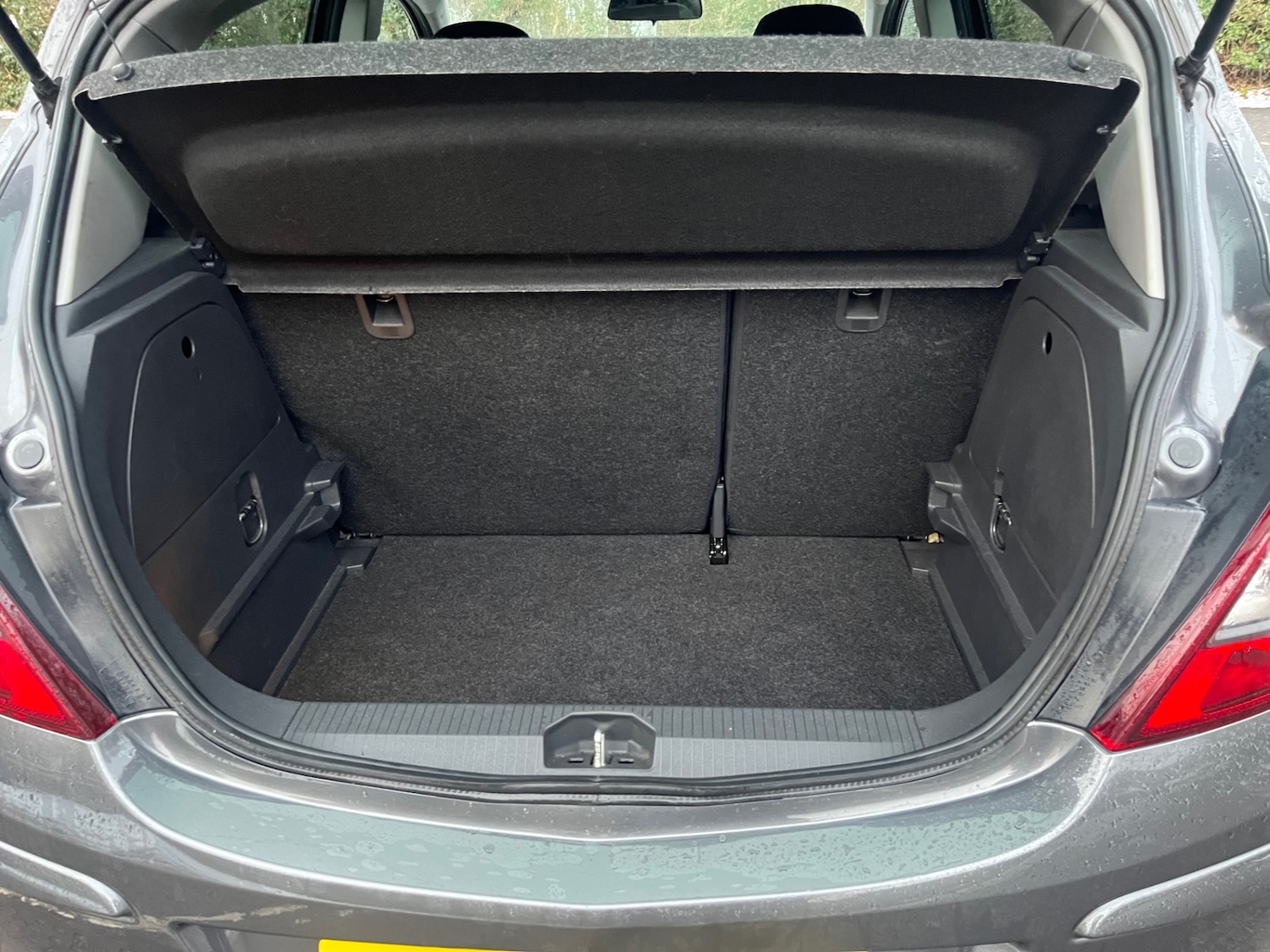 Used Vauxhall Corsa 2011 for sale - 77210699: Photo 7