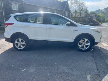Used Ford Kuga 2015 for sale - 78542030: Photo