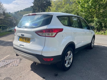 Used Ford Kuga 2015 for sale - 78542030: Photo