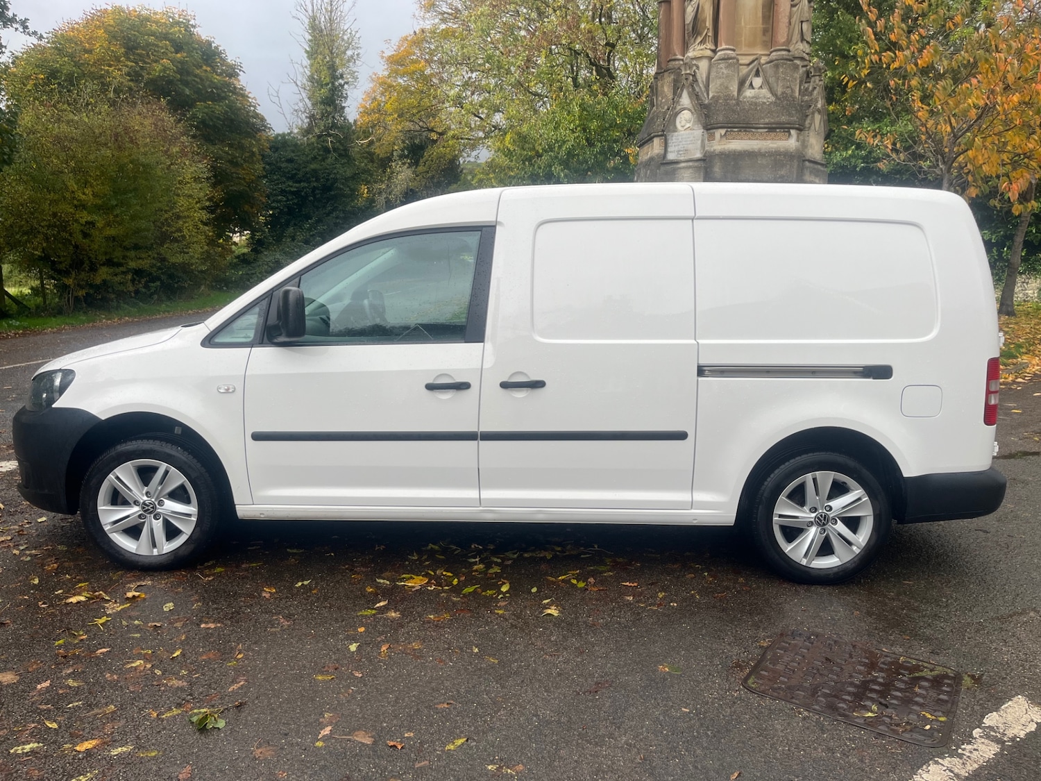 Used Volkswagen Caddy 2015 for sale - 76382698: Photo 5