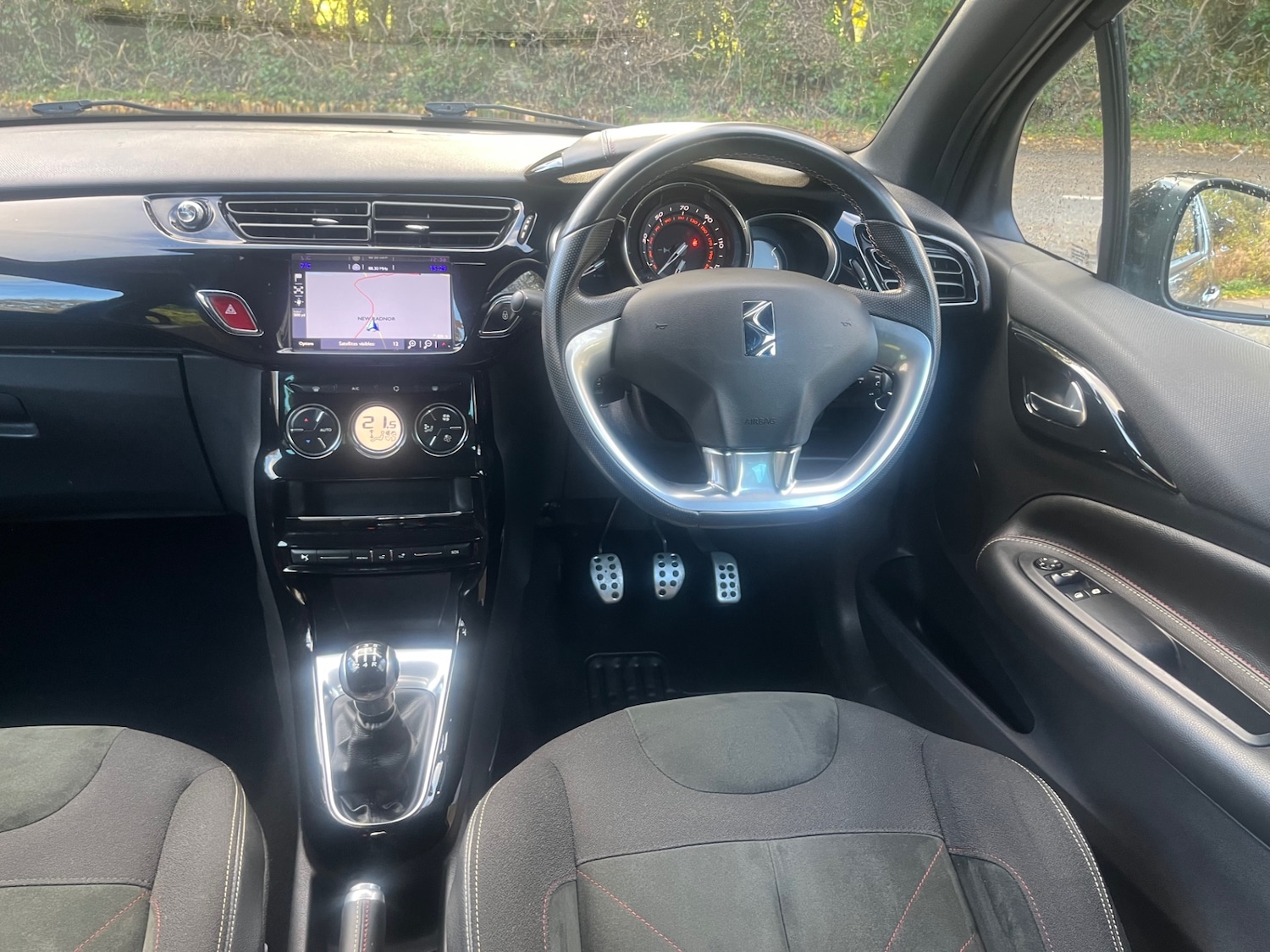 Used DS Automobiles DS 3 2017 for sale - 76414914: Photo 12