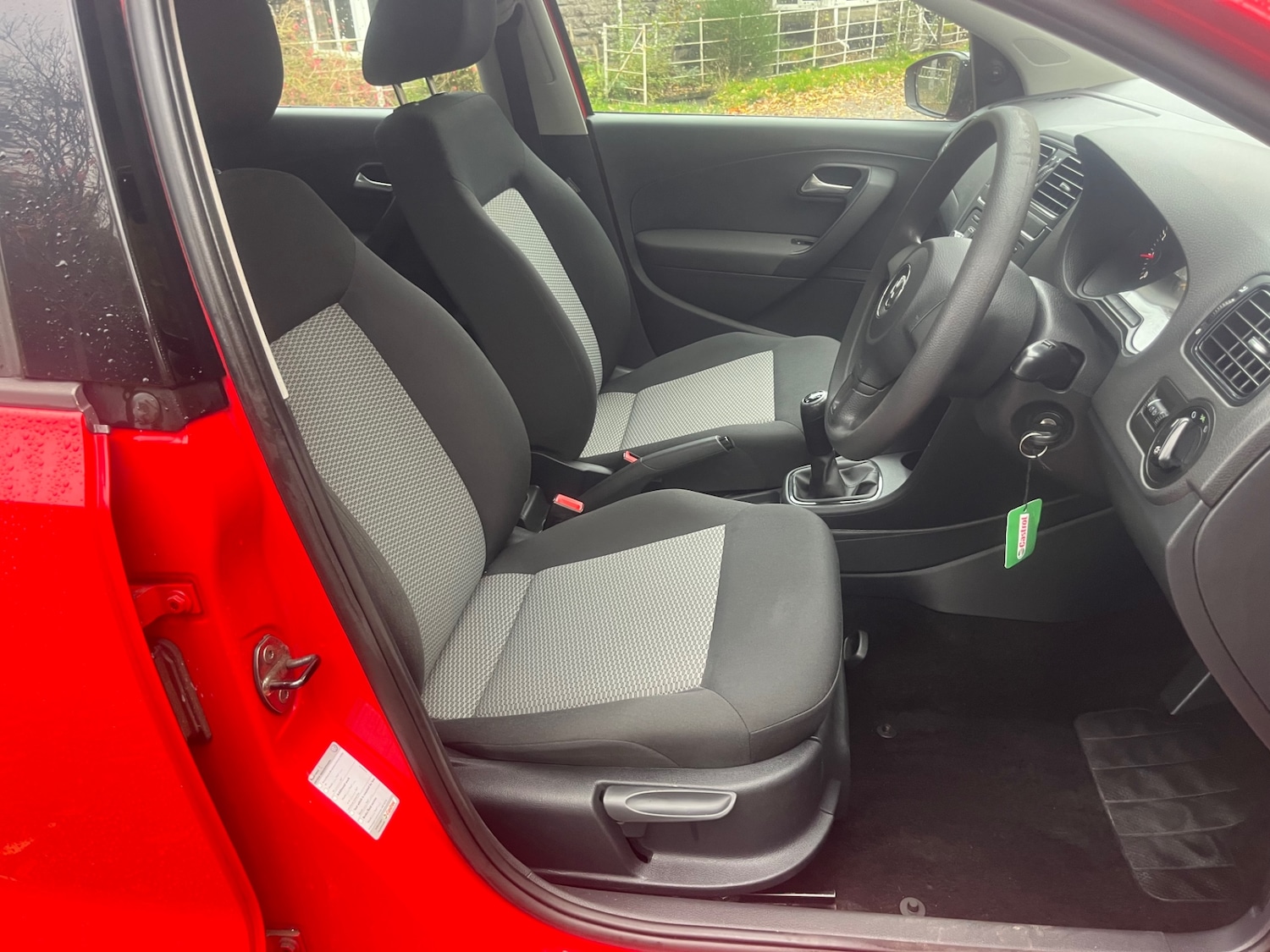 Used Volkswagen Polo 2012 for sale - 76450028: Photo 8