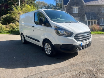 Used Ford Transit Custom 2019 for sale - 76097105: Photo