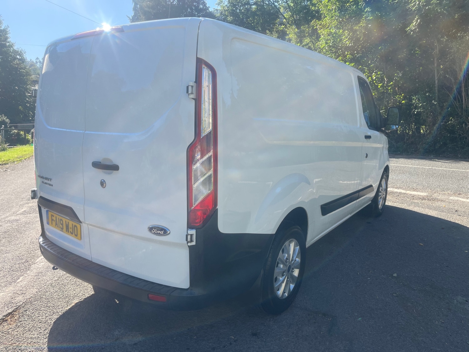 Used Ford Transit Custom 2019 for sale - 76097105: Photo 4