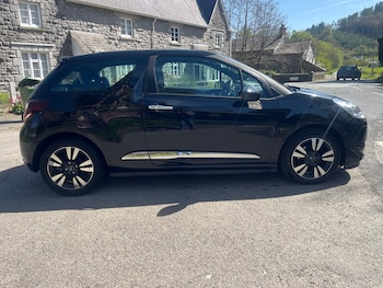 Used DS Automobiles DS 3 2017 for sale - 78352210: Photo