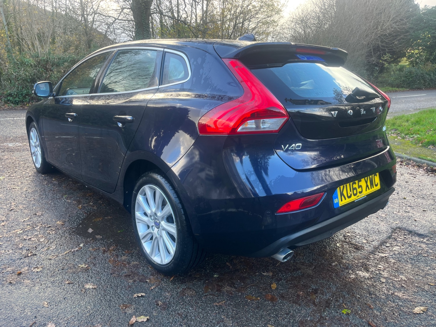 Used Volvo V40 2015 for sale - 76749065: Photo 4