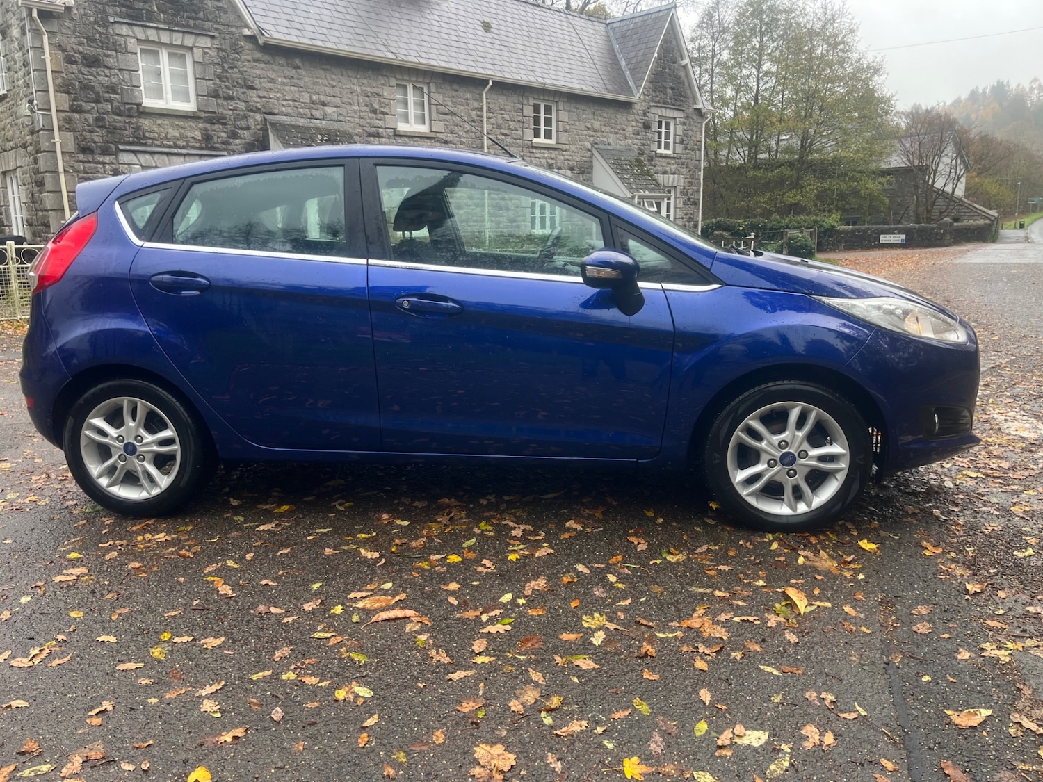 Used Ford Fiesta 2015 for sale - 76504728: Photo 1