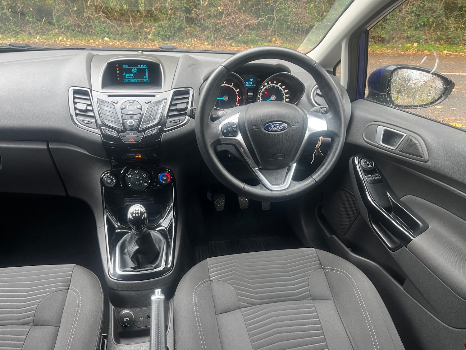 Used Ford Fiesta 2015 for sale - 76504728: Photo 12