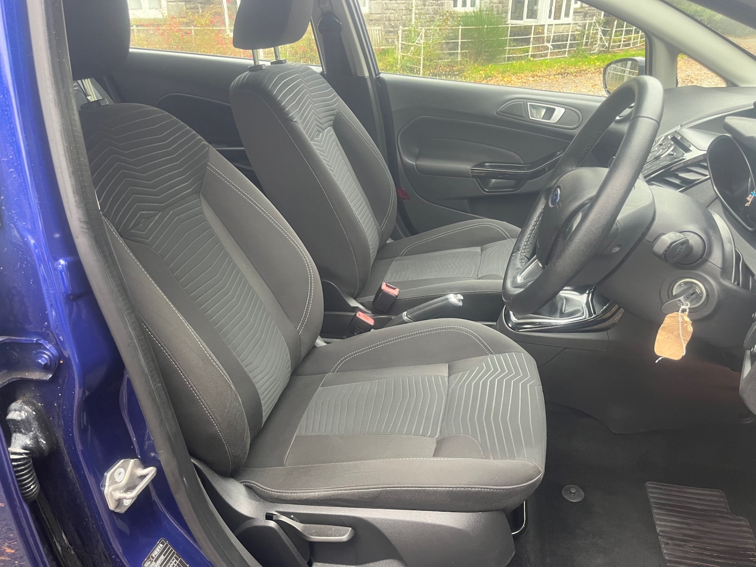 Used Ford Fiesta 2015 for sale - 76504728: Photo 7