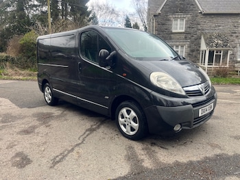 Used Vauxhall Vivaro 2014 for sale - 77744124: Photo