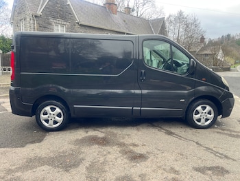 Used Vauxhall Vivaro 2014 for sale - 77744124: Photo
