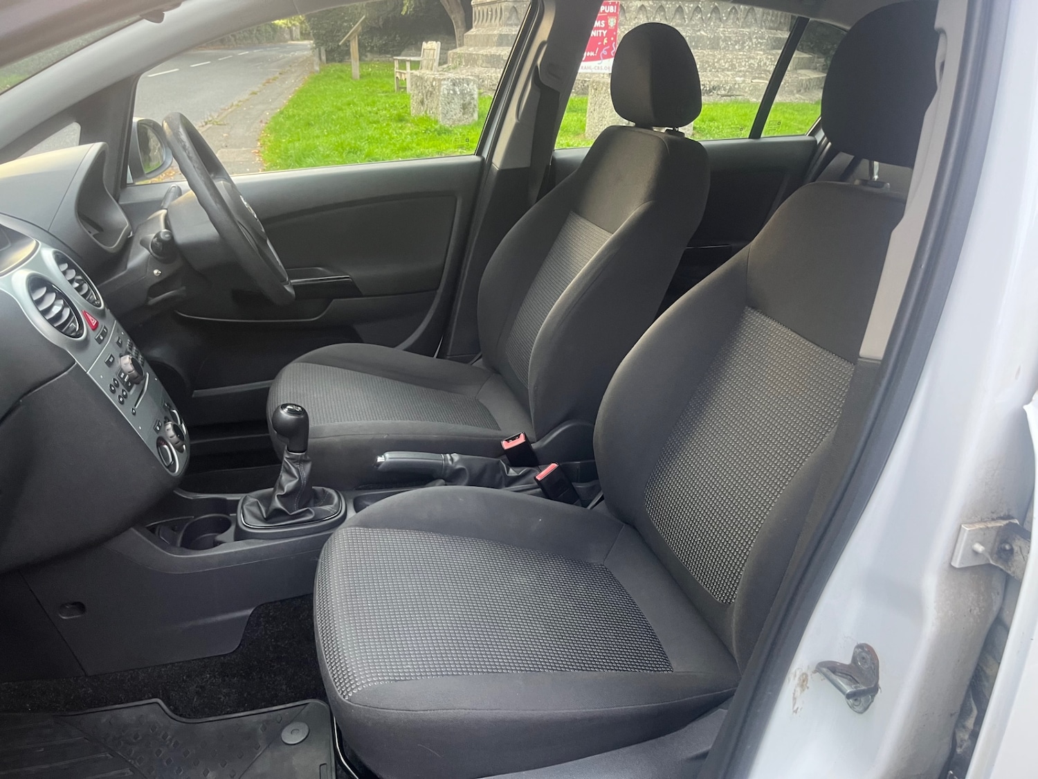 Used Vauxhall Corsa 2012 for sale - 76211069: Photo 10