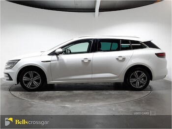 Used Renault Megane 2021 for sale - 76002736: Photo 4