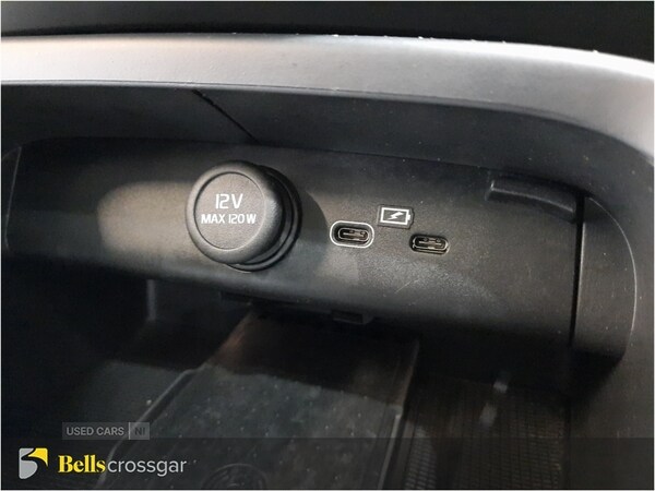 Used Volvo XC40 2021 for sale - 75671329: Photo 36