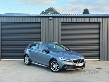 Volvo - V40