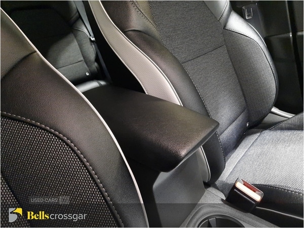 Used Renault Captur 2023 for sale - 76378165: Photo 37