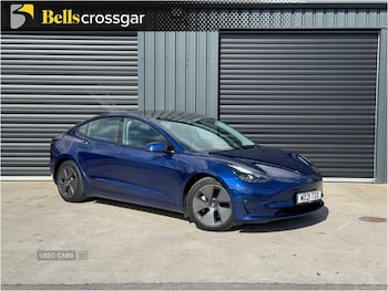 Tesla - Model 3