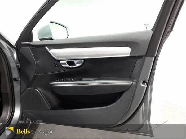 Used Volvo S90 2017 for sale - 75614610: Photo 32