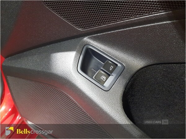 Used Volkswagen Passat 2020 for sale - 75614599: Photo 32