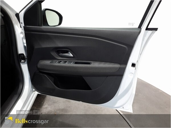 Used Dacia Sandero 2022 for sale - 76216162: Photo 31