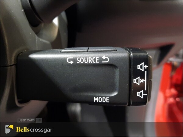 Used Renault Captur 2023 for sale - 76825345: Photo 29