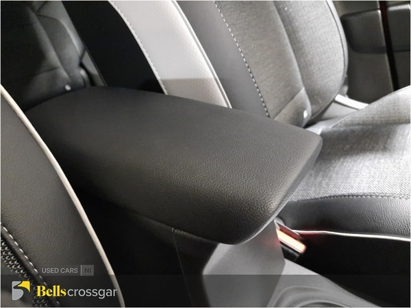 Used Renault Captur 2023 for sale - 76825345: Photo 37