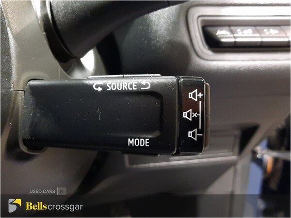 Used Renault Captur 2023 for sale - 76825346: Photo 29