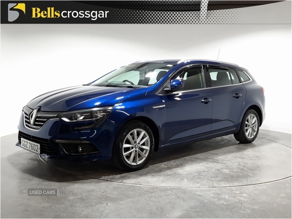 Used Renault Megane 2017 for sale - 76927259: Photo 3