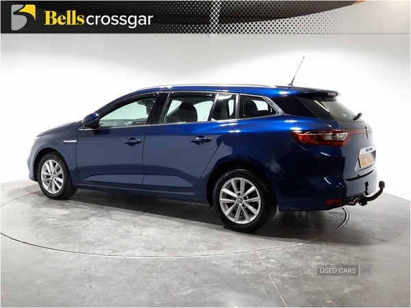 Used Renault Megane 2017 for sale - 76927259: Photo 5