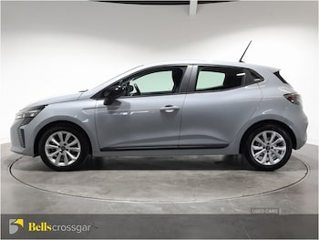Used Renault Clio 2025 for sale - 79170042: Photo