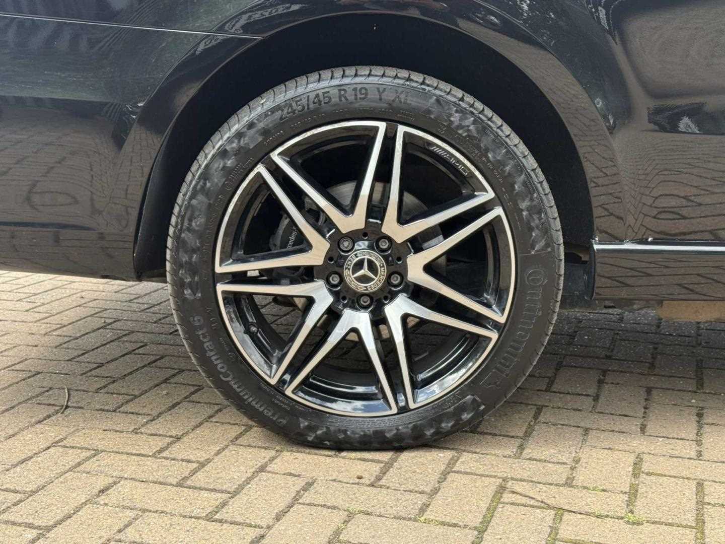 Used Mercedes-Benz V-Class 2023 for sale - 76063323: Photo 16