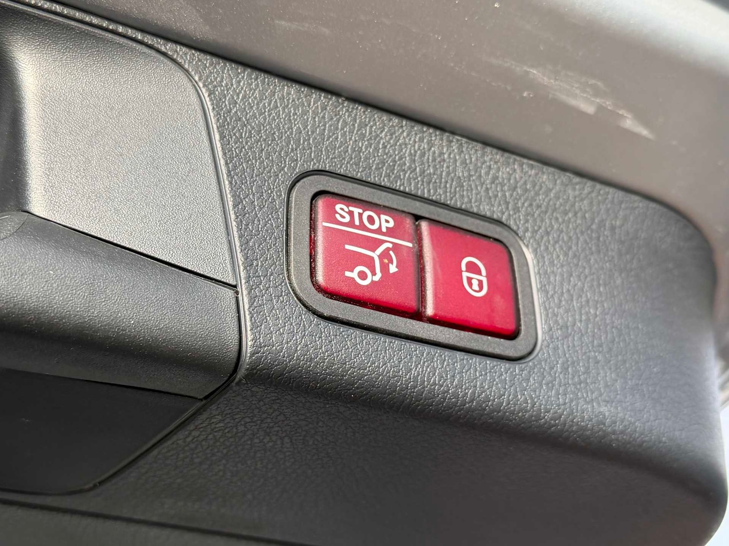 Used Mercedes-Benz GLB 2024 for sale - 76501942: Photo 13