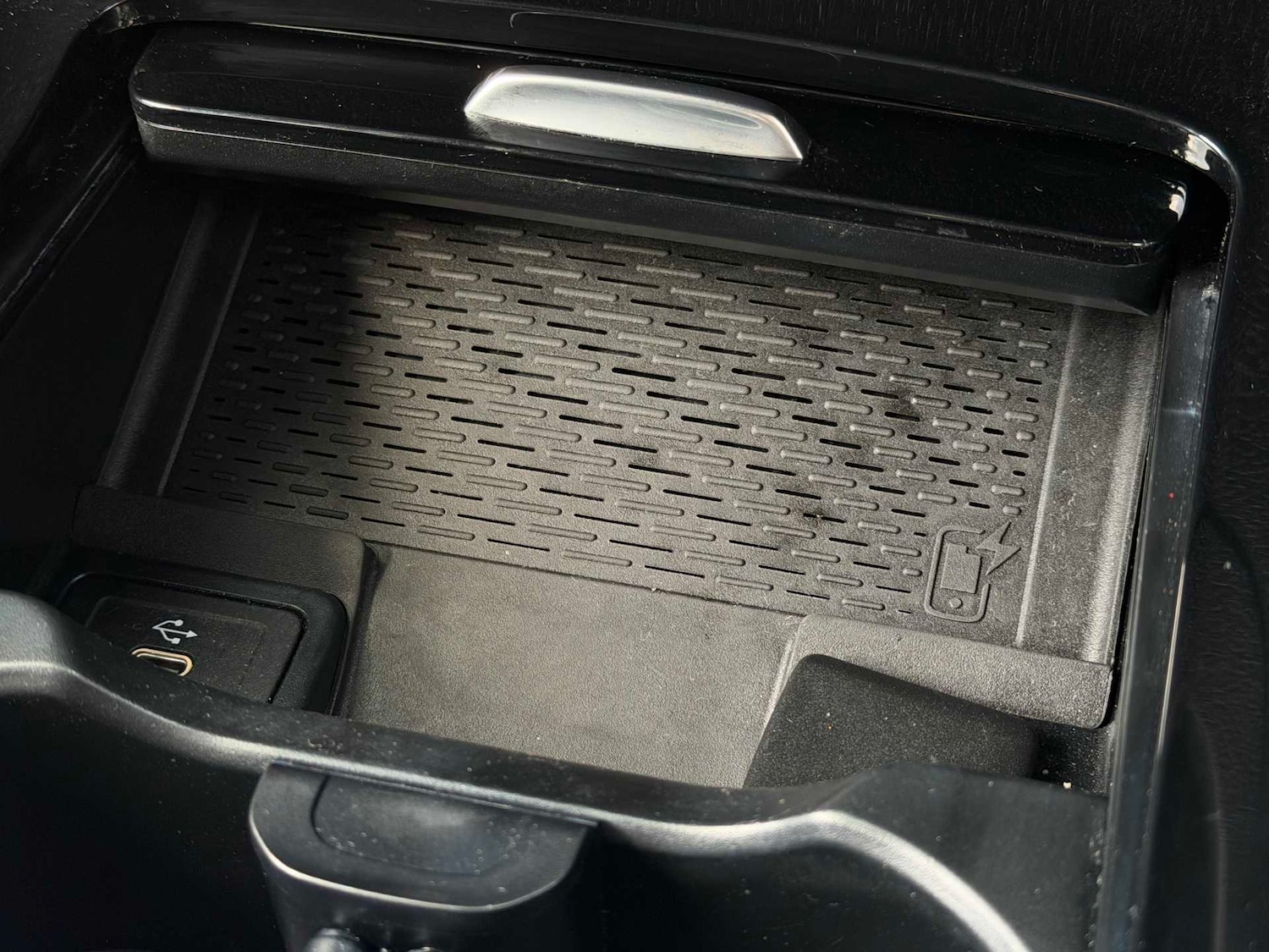 Used Mercedes-Benz GLB 2024 for sale - 76501942: Photo 30