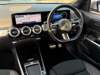 Used Mercedes-Benz GLB 2024 for sale - 76501942: Photo