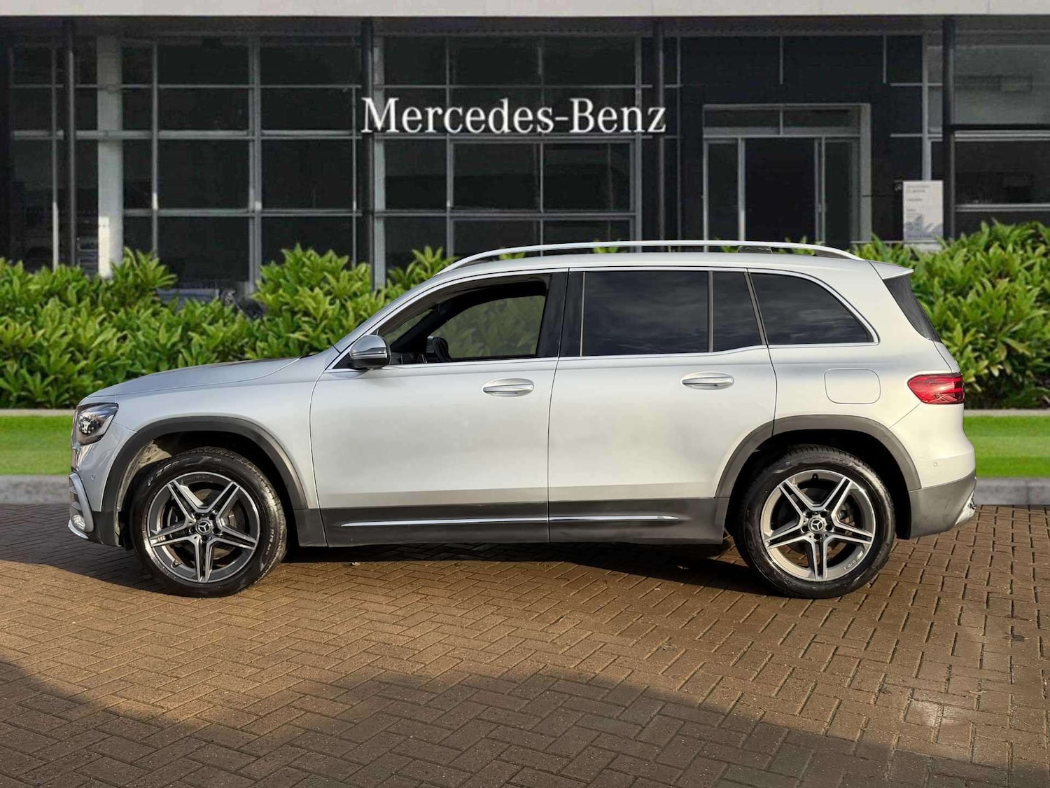 Used Mercedes-Benz GLB 2024 for sale - 76501942: Photo 8